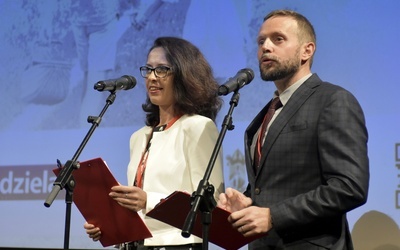 Od lat prowadzącymi kongres są Dorota i Damian Nowakowscy.