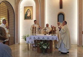 Również klaretyni mają w tym dniu powód do świętowania.