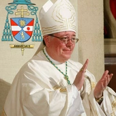 Kard. Hollerich: Synodalność pomaga w słuchaniu się nawzajem