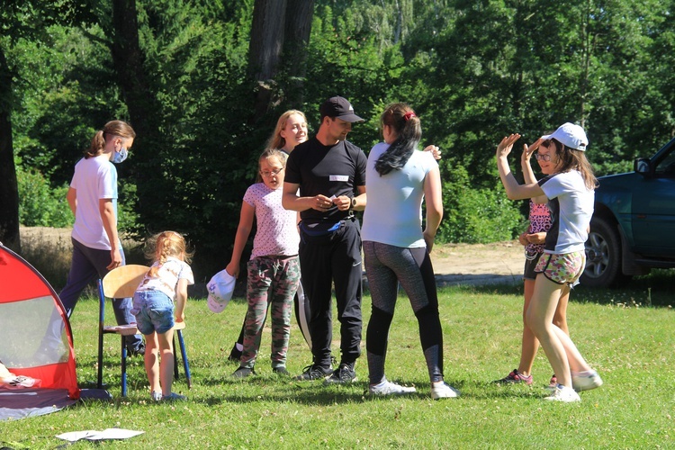 Półkolonie Caritas w Warzenku