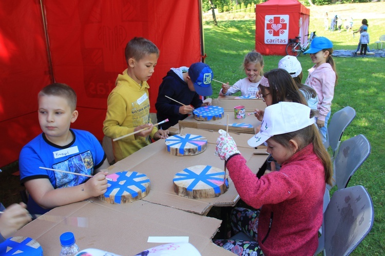 Półkolonie Caritas w Warzenku