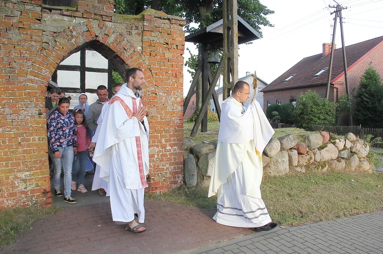 Ewangelizacja w Starym Dębnie