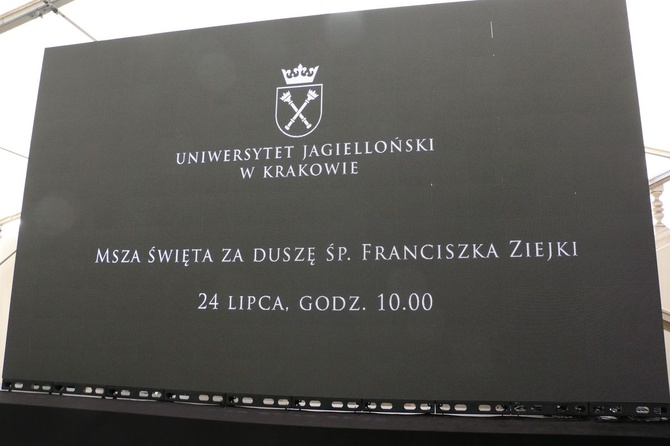 Uroczystości pogrzebowe prof. Franciszka Ziejki