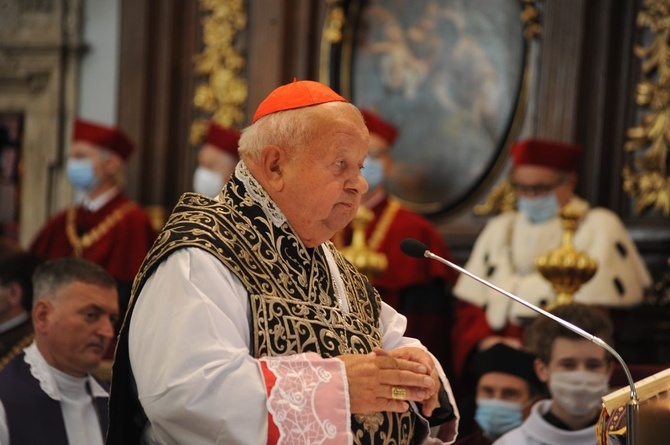 Uroczystości pogrzebowe prof. Franciszka Ziejki - cz. 2