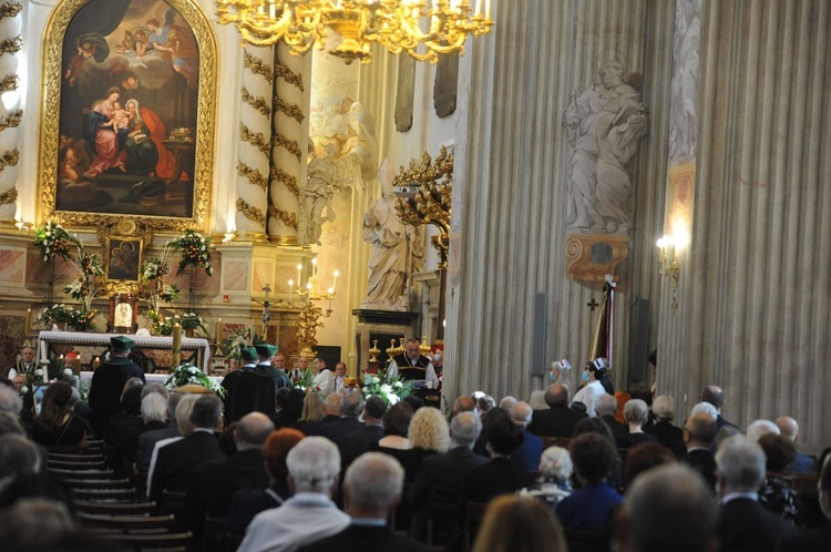 Uroczystości pogrzebowe prof. Franciszka Ziejki - cz. 2