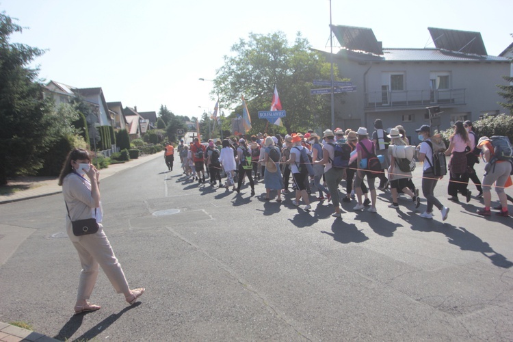 Bolesławiec w drodze do Matki