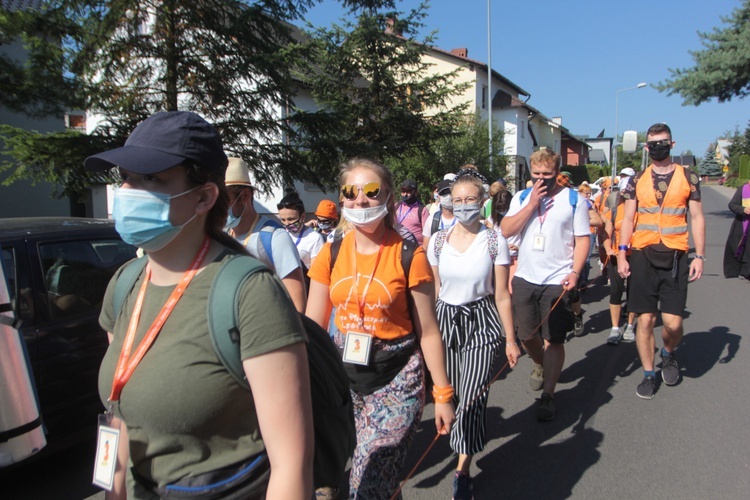 Bolesławiec w drodze do Matki