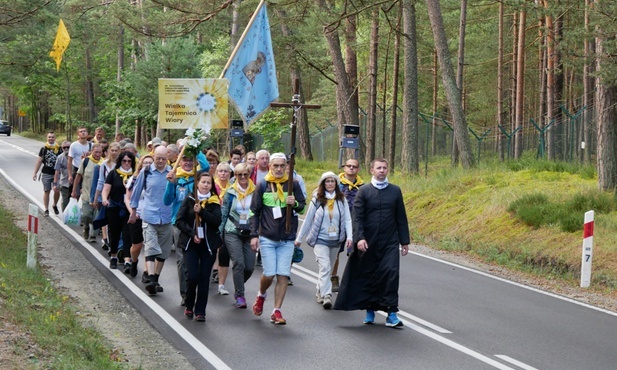 39. Kaszubska Piesza Pielgrzymka z Helu na Jasną Górę już w trasie.