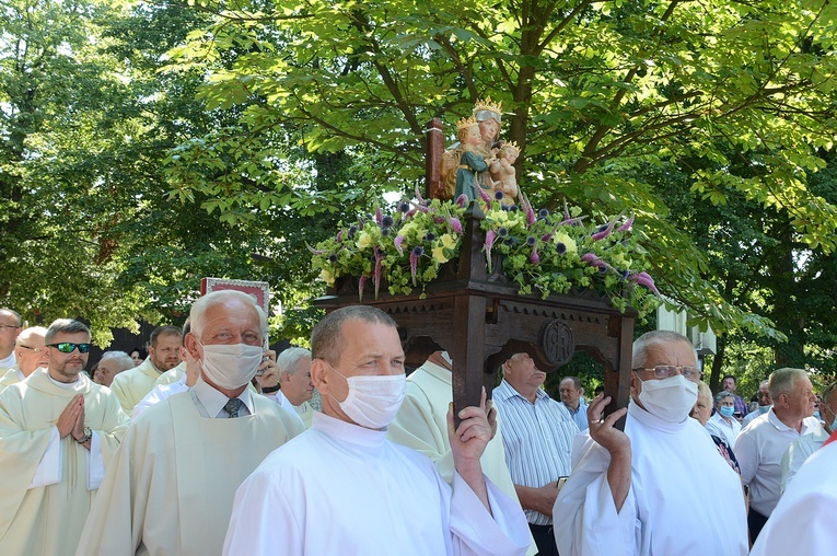 Olesno. Odpust ku czci św. Anny