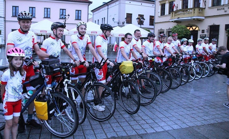 10. Wyprawa rowerowa "Rozkręć Wiarę" - z Żywca przez Polskę