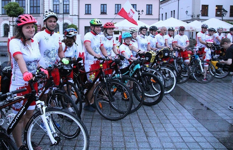 10. Wyprawa rowerowa "Rozkręć Wiarę" - z Żywca przez Polskę