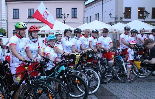 10. Wyprawa rowerowa "Rozkręć Wiarę" - z Żywca przez Polskę