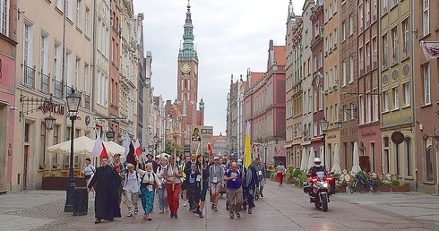 Gdańska pielgrzymka piesza ruszyła na Jasną Górę