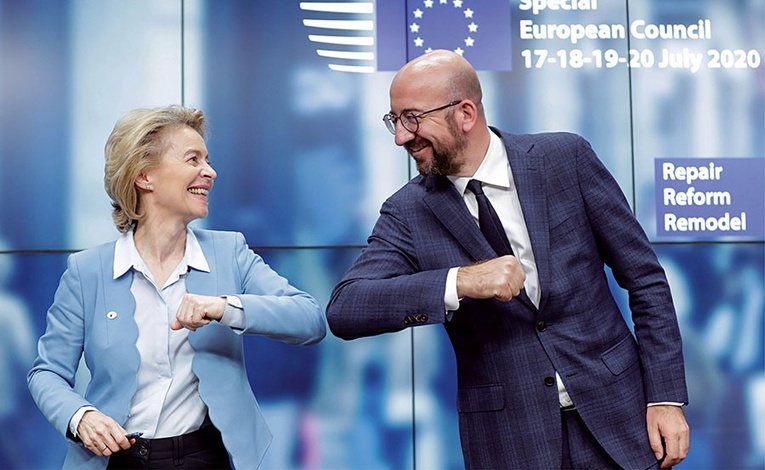 Ursula von der Leyen  i Charles Michel.