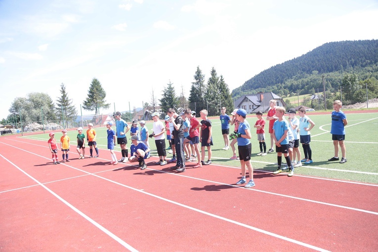 Binczarowa. O puchar proboszcza