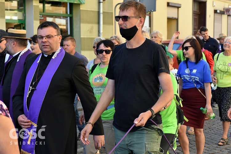 Pożegnanie pieszych pątników pieszej pielgrzymki na Jasną Górę