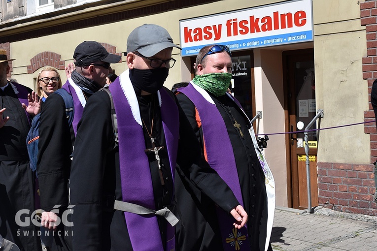 Pożegnanie pieszych pątników pieszej pielgrzymki na Jasną Górę