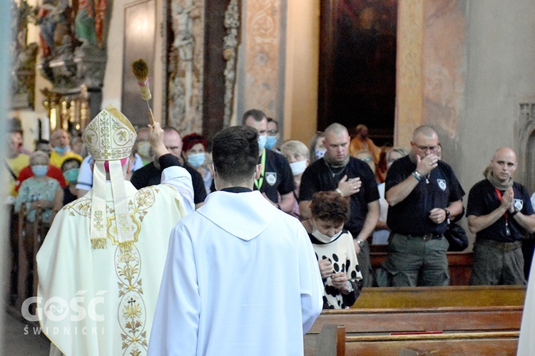 Pożegnanie pieszych pątników pieszej pielgrzymki na Jasną Górę