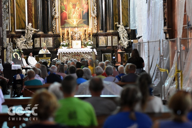 Pożegnanie pieszych pątników pieszej pielgrzymki na Jasną Górę