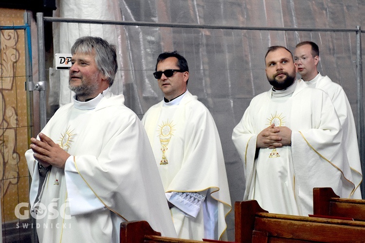 Pożegnanie pieszych pątników pieszej pielgrzymki na Jasną Górę