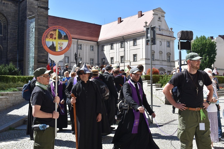 XVII PPDŚ. Dzień 1. Świdnica - Pieszyce