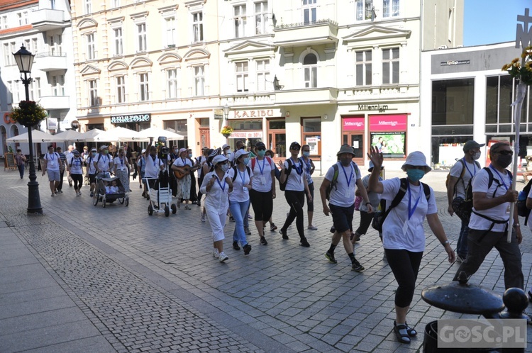 Pielgrzymka z Zielonej Góry do Otynia