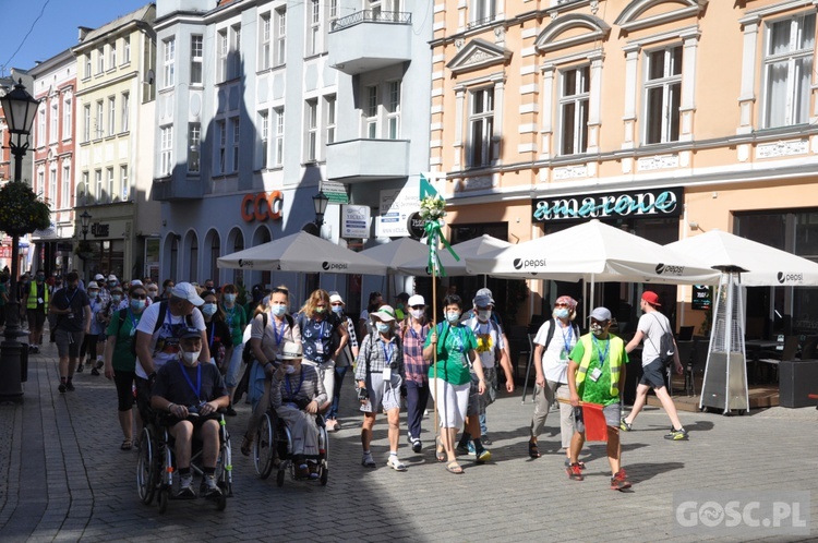 Pielgrzymka z Zielonej Góry do Otynia