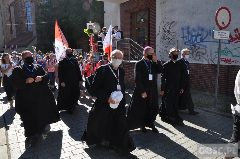 Pielgrzymka z Zielonej Góry do Otynia