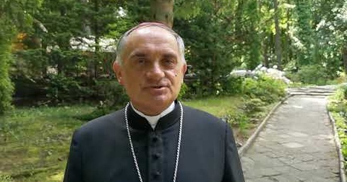 Apel bp. Krzysztofa Włodarczyka na rozpoczęcie miesiąca trzeźwości.