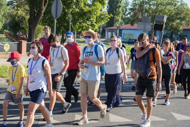 Jednodniowa Piesza Pielgrzymka z Głogowa do Piersnej - cz. II