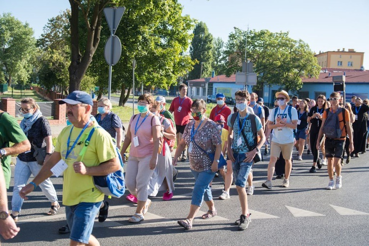 Jednodniowa Piesza Pielgrzymka z Głogowa do Piersnej - cz. II