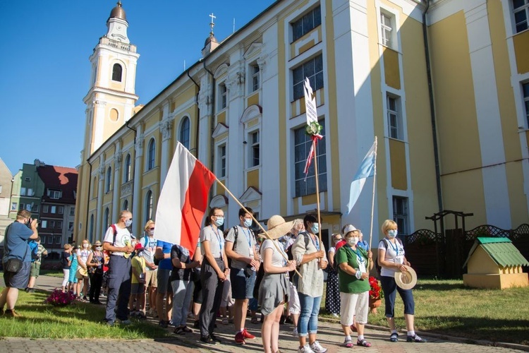 Jednodniowa Piesza Pielgrzymka z Głogowa do Piersnej - cz. II