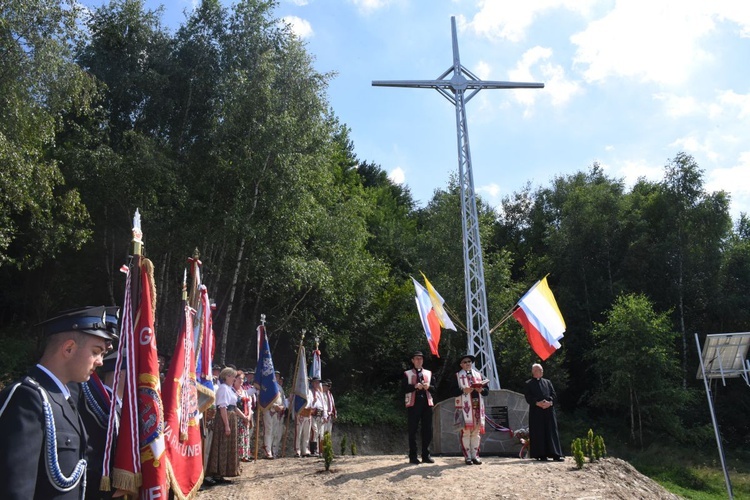 Krzyż w Obidzy