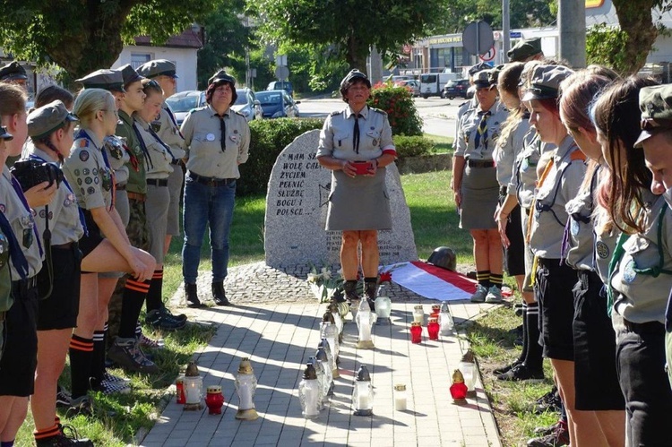 Harcerze ze Wschowy uczcili Powstańców Warszawskich