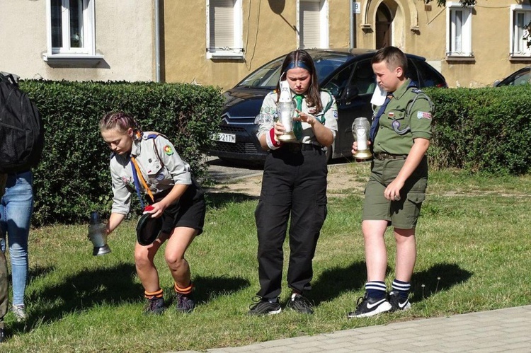 Harcerze ze Wschowy uczcili Powstańców Warszawskich