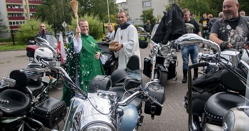 Zarażają motowirusem 