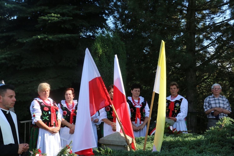 265. rocznica urodzin gen. Dąbrowskiego w Pierzchowcu koło Gdowa