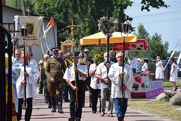 ▲	Suma z procesją eucharystyczną odbyła się 2 sierpnia.