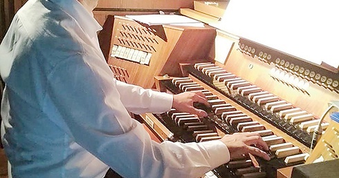Organy w żukowskim kościele są jednymi z największych  na Kaszubach.