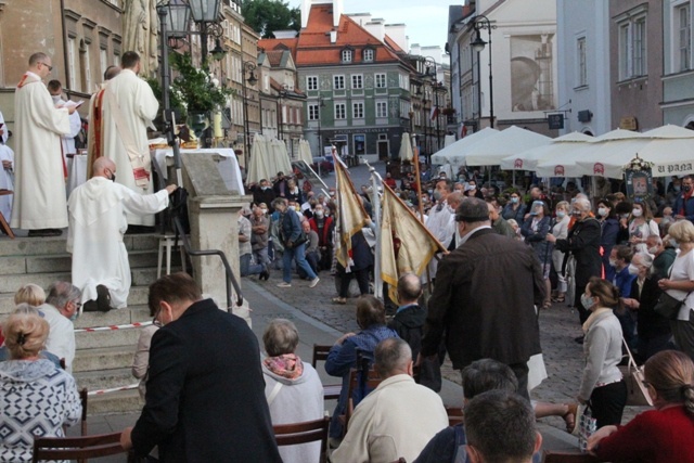 Msza św. na rozpoczęcie 309. WPP. Pątnicy ruszyli za oficjalną pielgrzymką