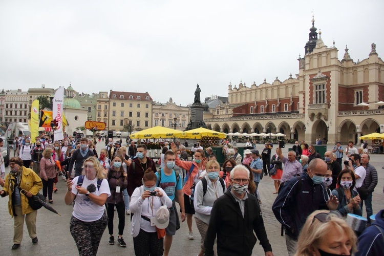 Rozpoczęcie 40. Pieszej Pielgrzymki Krakowskiej - cz. 1