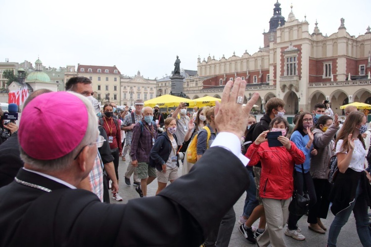 Rozpoczęcie 40. Pieszej Pielgrzymki Krakowskiej - cz. 1