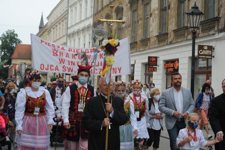 Rozpoczęcie 40. Pieszej Pielgrzymki Krakowskiej - cz. 2