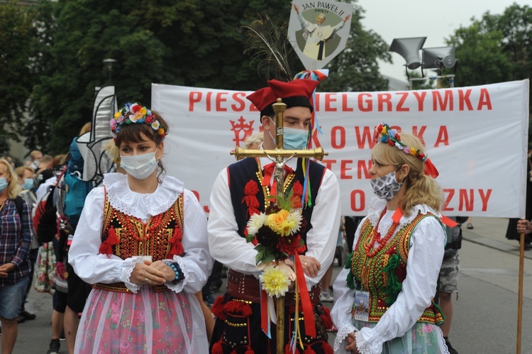 Rozpoczęcie 40. Pieszej Pielgrzymki Krakowskiej - cz. 2