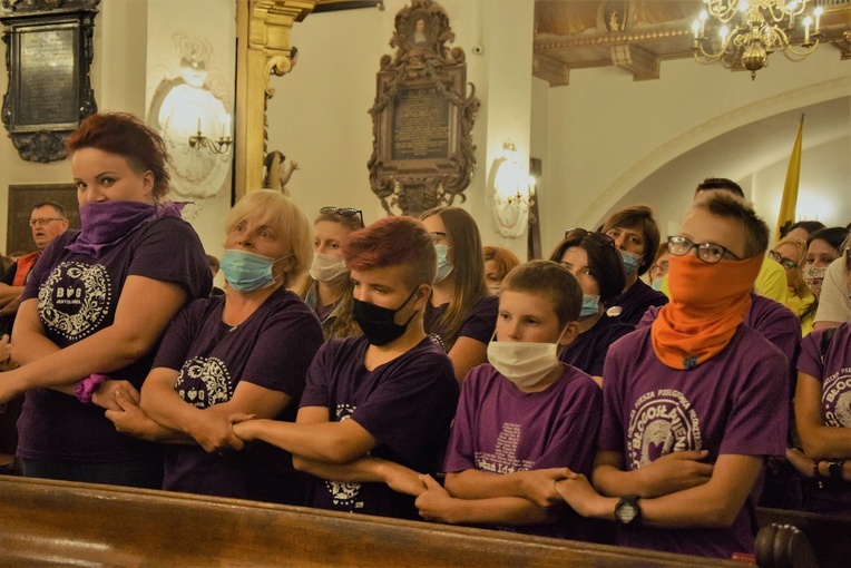 ŁPPM na Jasną Górę - Apel w lowickiej katedrze.