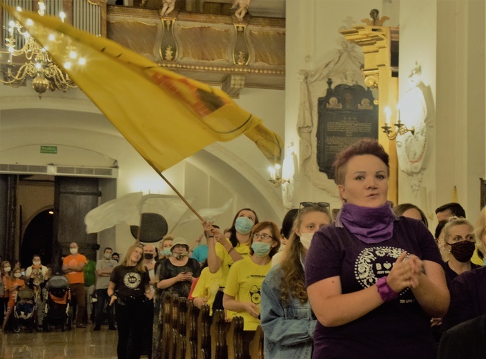 ŁPPM na Jasną Górę - Apel w lowickiej katedrze.