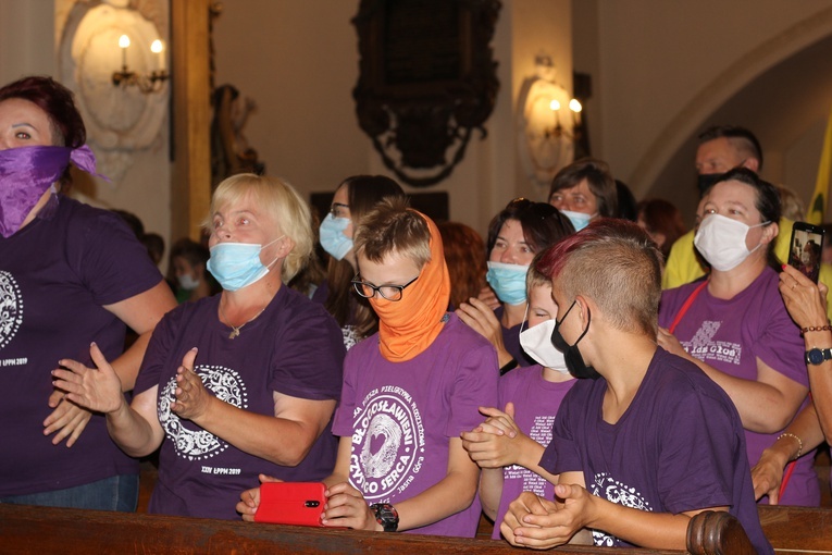 ŁPPM na Jasną Górę - Apel w lowickiej katedrze.