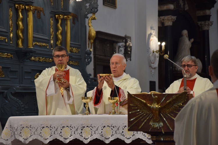 ŁPPM na Jasną Górę - Msza św. w Łowiczu