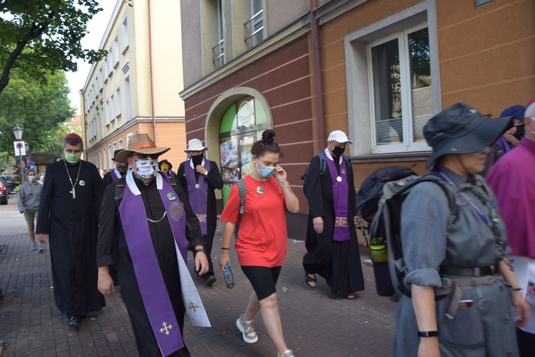 ŁPPM na Jasną Górę - Msza św. w Łowiczu