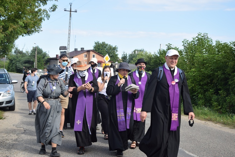 ŁPPM na Jasną Górę - Msza św. w Łowiczu